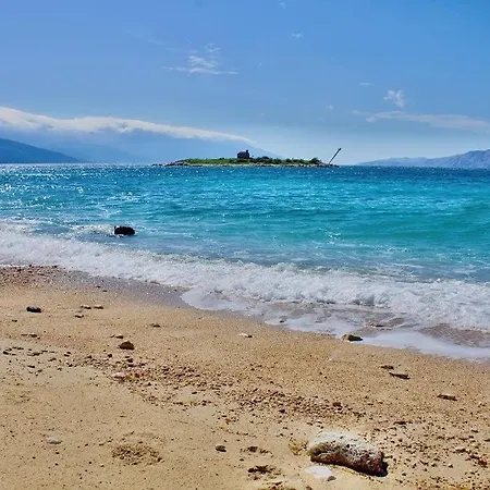 Cozy With Sea View Novi Vinodolski