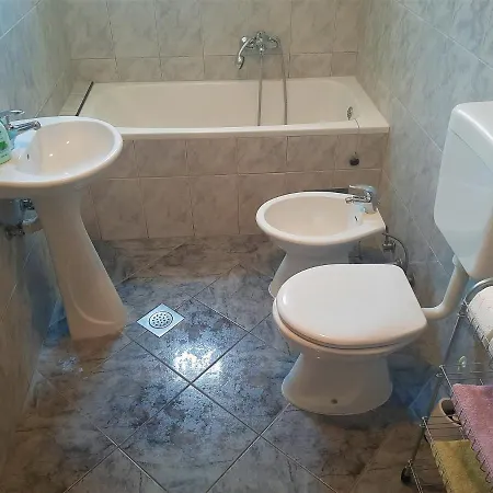 Cozy With Sea View نوفي فينودولسكي