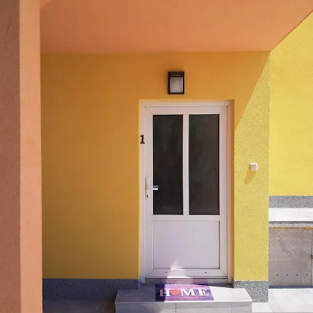 Cozy With Sea View * نوفي فينودولسكي