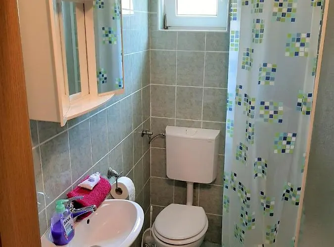 Cozy With Sea View Διαμέρισμα